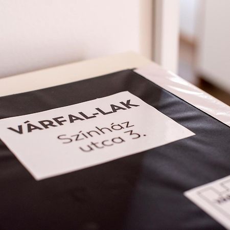 Varfal-Lak Apartman Шопрон Екстериор снимка