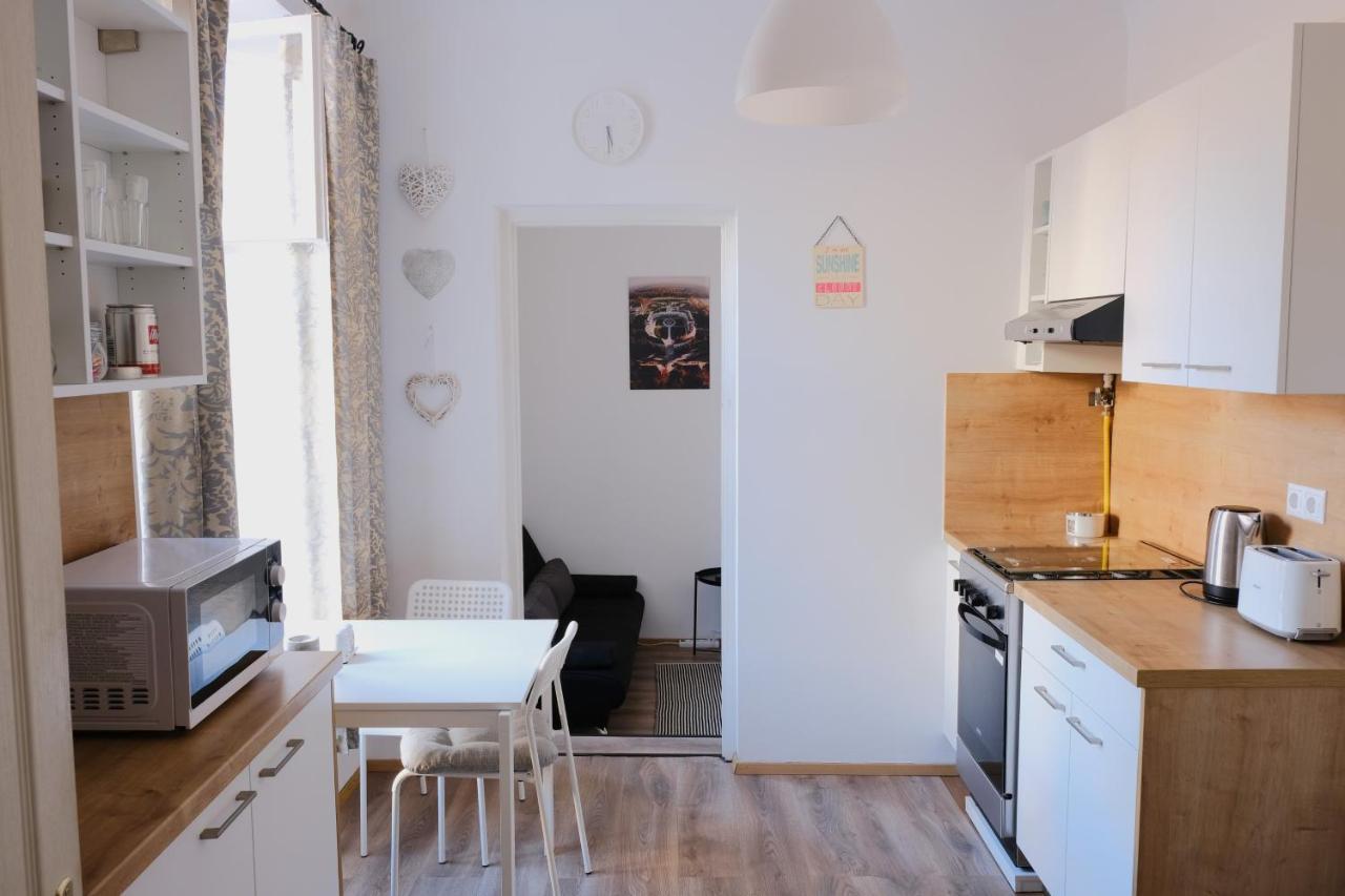 Varfal-Lak Apartman Шопрон Екстериор снимка