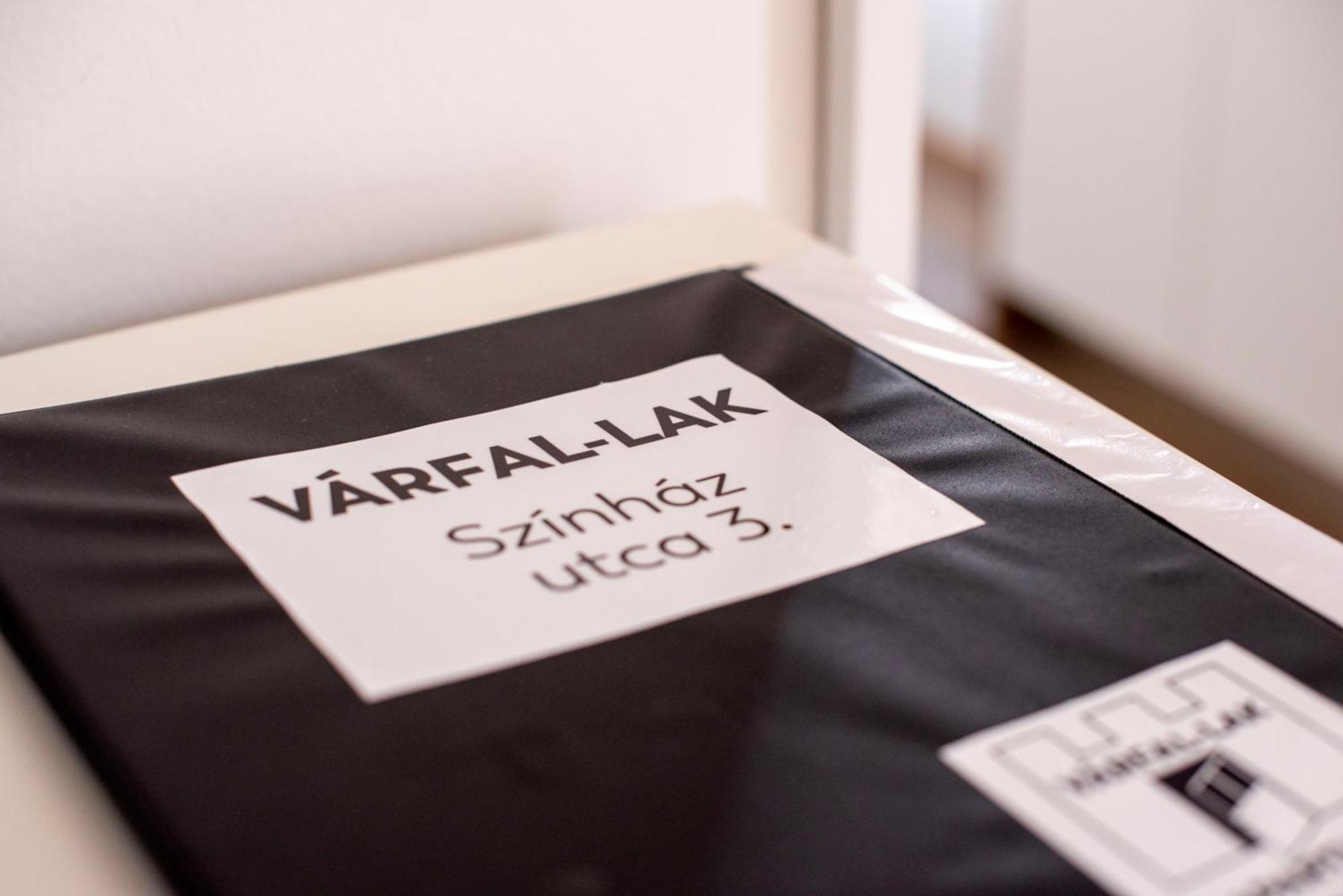Varfal-Lak Apartman Шопрон Екстериор снимка